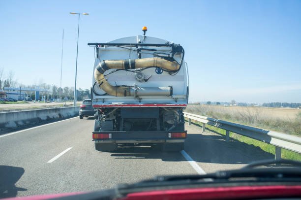 ¿Cuándo y por qué necesitas un camión cuba en Valencia?